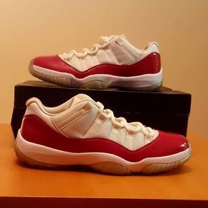 BRAND NEW Jordan 11 Retro Low Cherry size 10.5